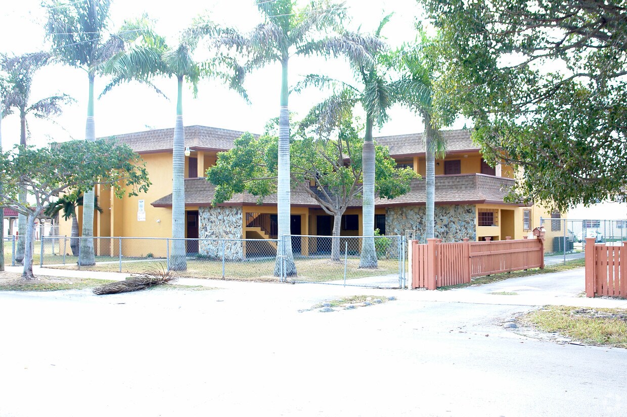 Foto del edificio - 50 NW 6th St