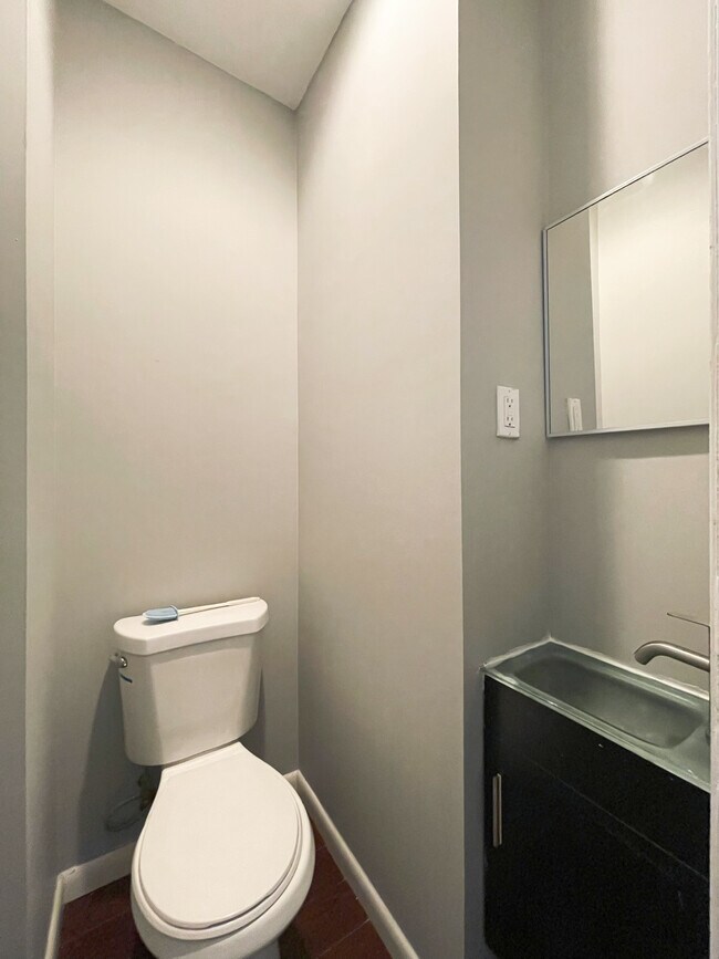 Foto del edificio - 1530 W Tioga St