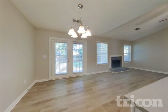 Foto del edificio - 118 Taylor Knoll Way
