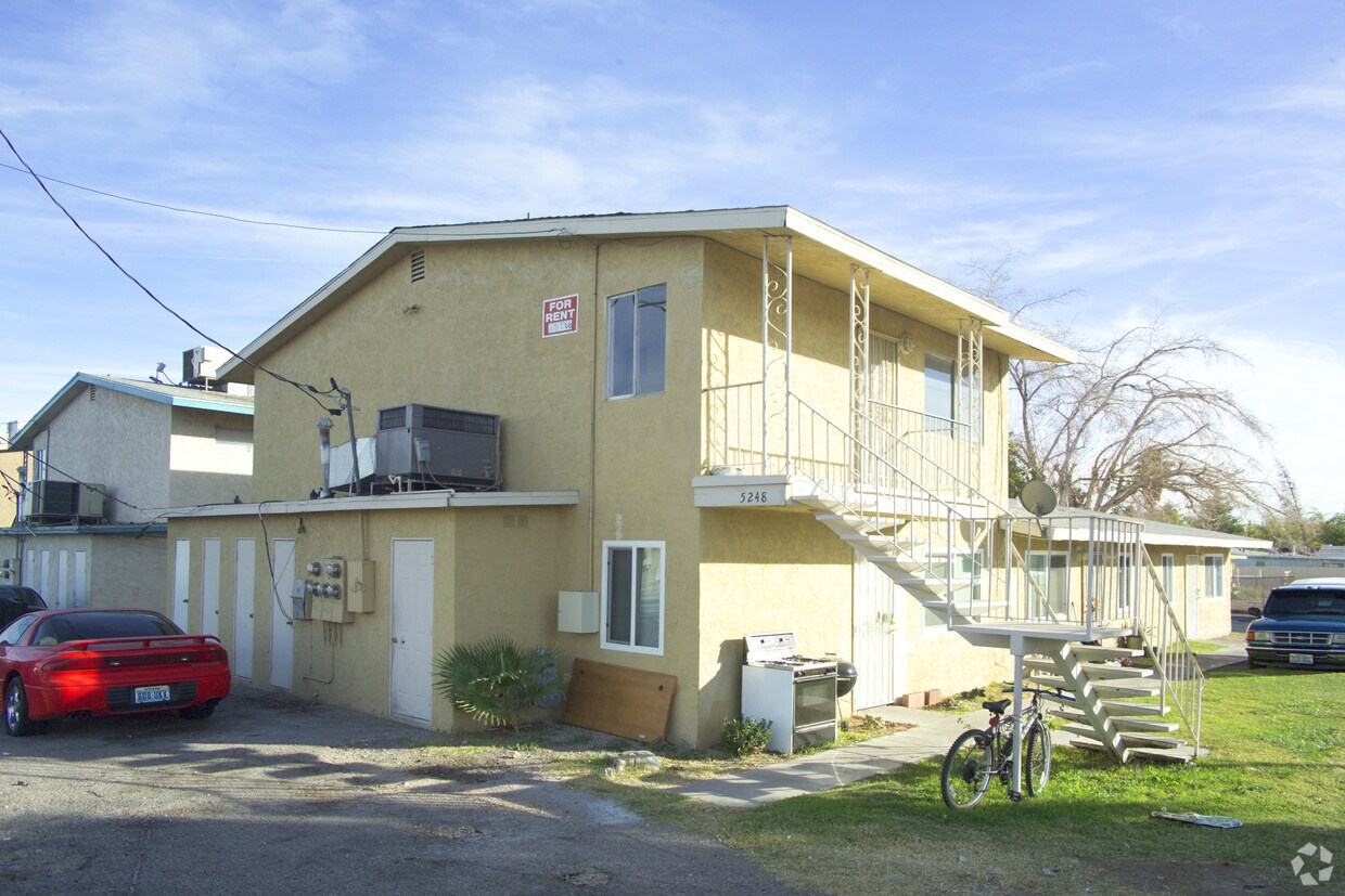 Building Photo - 5248 Pebble Beach Blvd