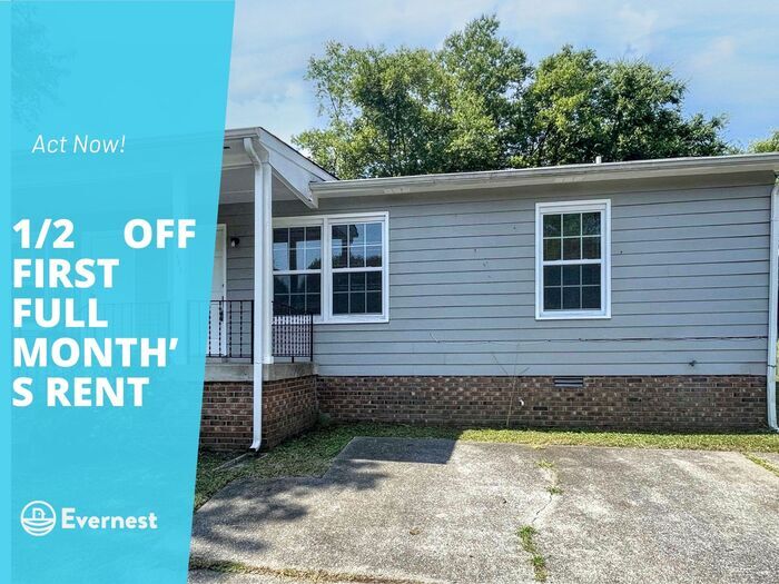 Foto principal - 483 Ellenwood Dr