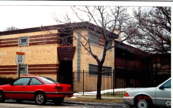 Foto principal - 120 Chicago Ave