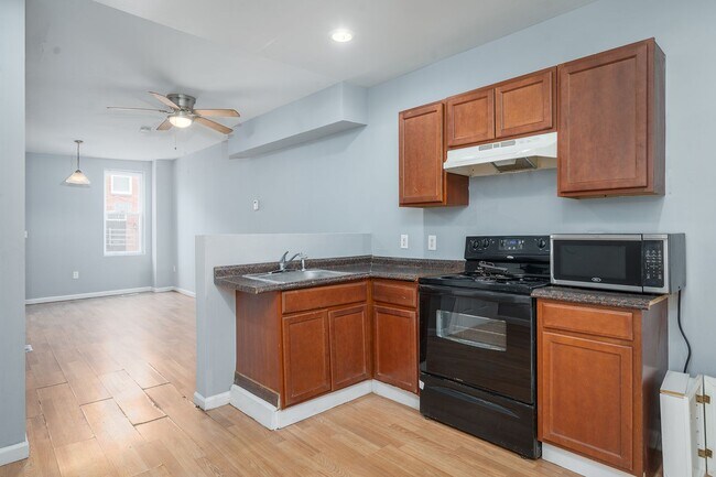 Foto del edificio - Two Bedroom Rental for Immediate Move In West Baltimore