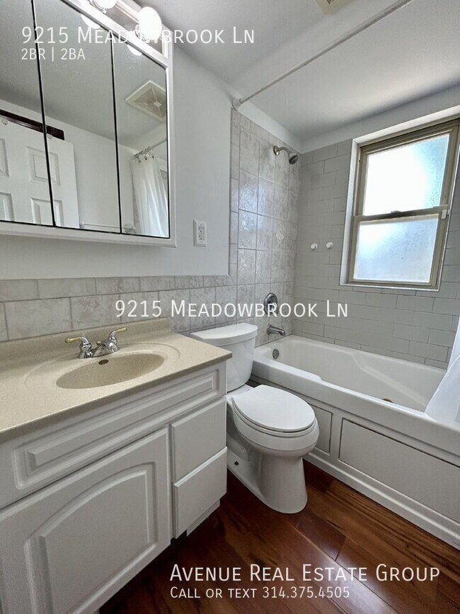Foto del edificio - 9215 Meadowbrook Ln