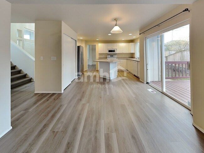 Foto del edificio - 23703 SE 248th St