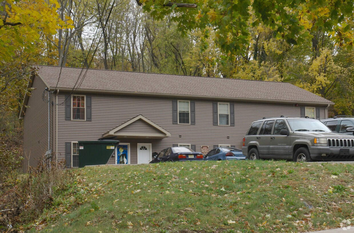 221227 Glenn Ave, Bloomsburg, PA 17815 Apartments in Bloomsburg, PA