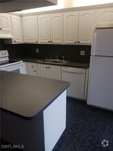 Building Photo - 5540 Malt Dr