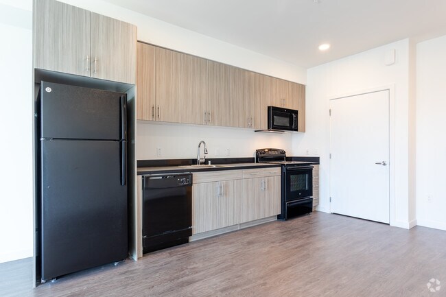 1HAB, 1BA - 720 ft² - Coliseum Connections