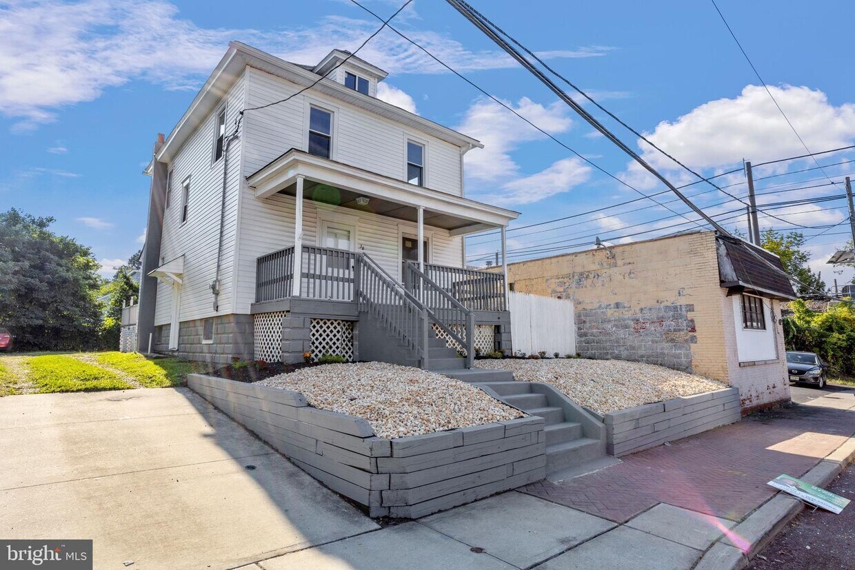 38 W Crescent Blvd, Collingswood, NJ 08108 House Rental in Collingswood, NJ