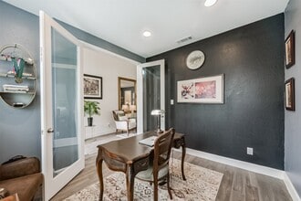 Building Photo - 27208 Starry Oaks Dr