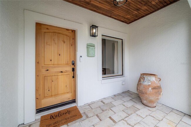 Foto del edificio - 103 E Lambright St