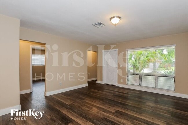 Foto del edificio - 231 SW 71st Terrace