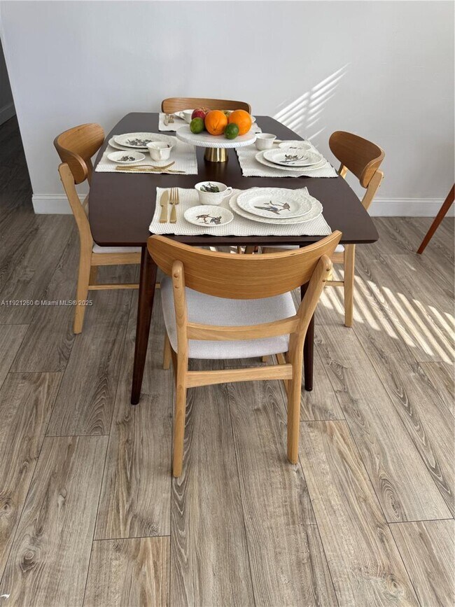 Foto del edificio - 536 14th St