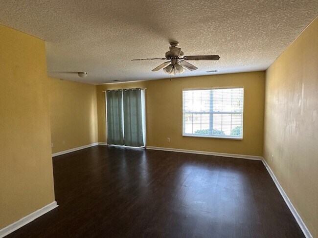 Foto del edificio - 4 Bedroom in Whispering Pines