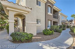 Foto principal - 9050 W Warm Springs Rd