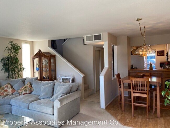Building Photo - 2 br, 1.5 bath House - 107 Rockwood Way