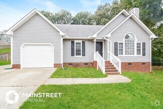 Building Photo - 3217 Peachford Ln