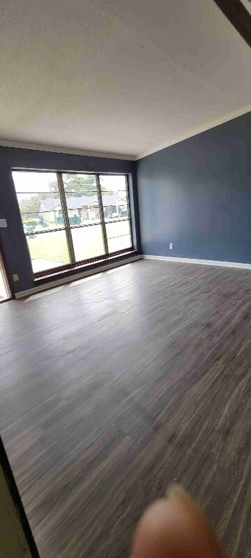 Building Photo - 202 Aquamarine Ave