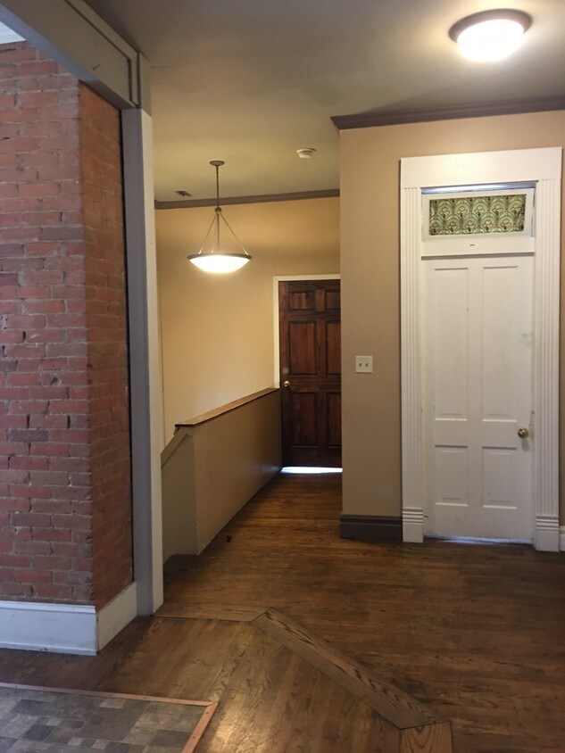 Hallway - 423 S 5th St