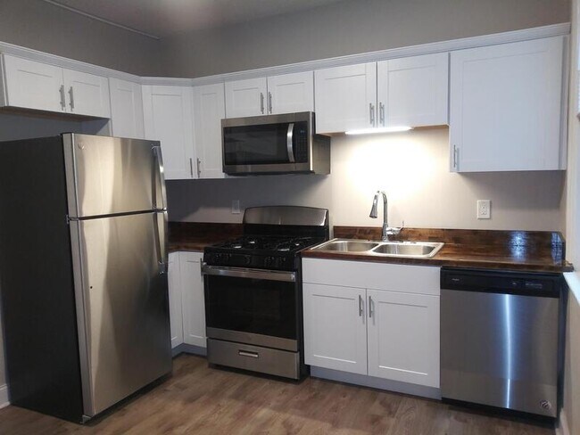 Foto del edificio - 1634 Lowrie St