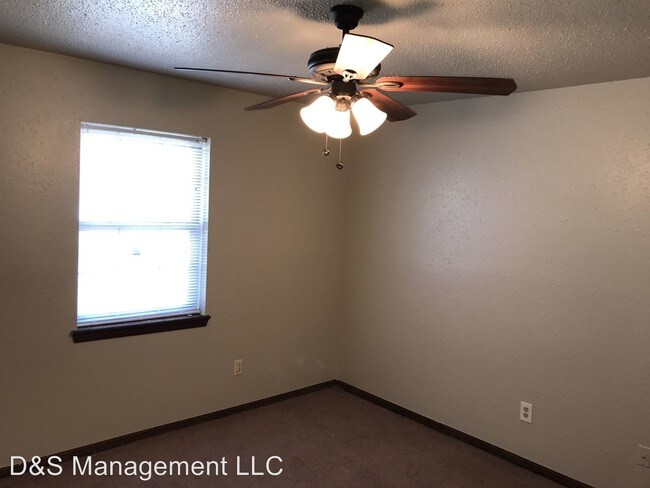 Foto del edificio - 2 br, 1 bath House - 1205 McDonald Dr