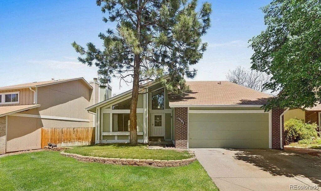 Primary Photo - 13307 E Carolina Pl