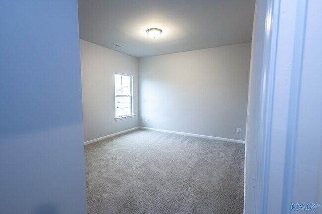 Building Photo - 121 Mill Valley Wy