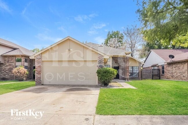 Building Photo - 2416 Sutton Dr Building Photo - 2416 Sutton Dr