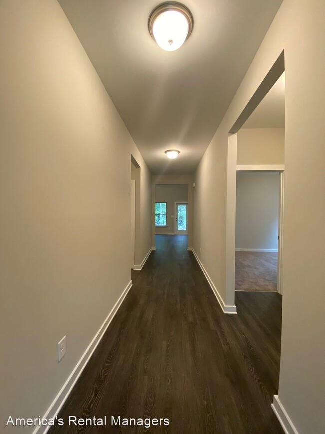 Building Photo - 4 br, 2 bath House - 7932 St. James Drive