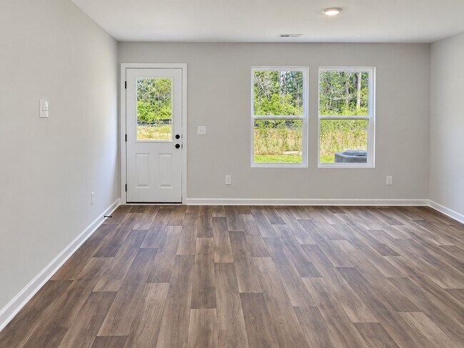 Foto del edificio - 6401 Swainson St SW