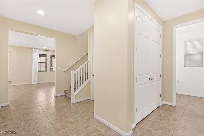 Building Photo - 11435 Castor St