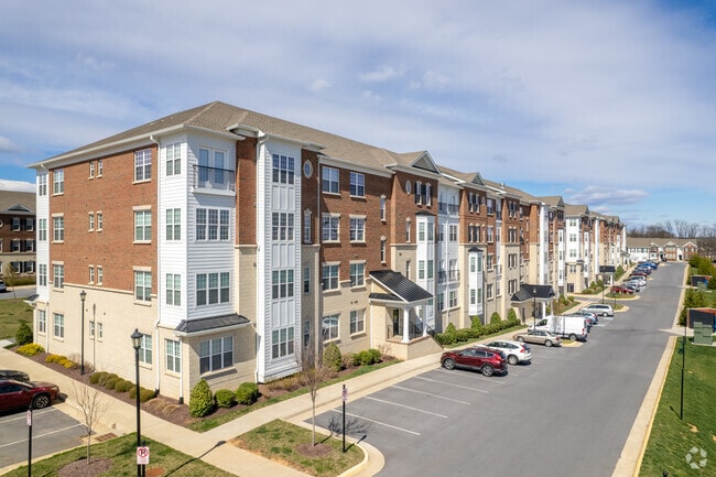 Building Photo - Meadow Branch Apartments