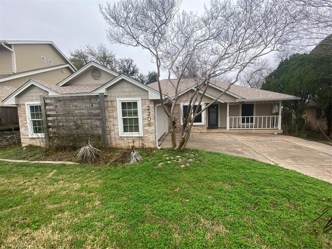 Building Photo - 2204 Maple Hollow Trail