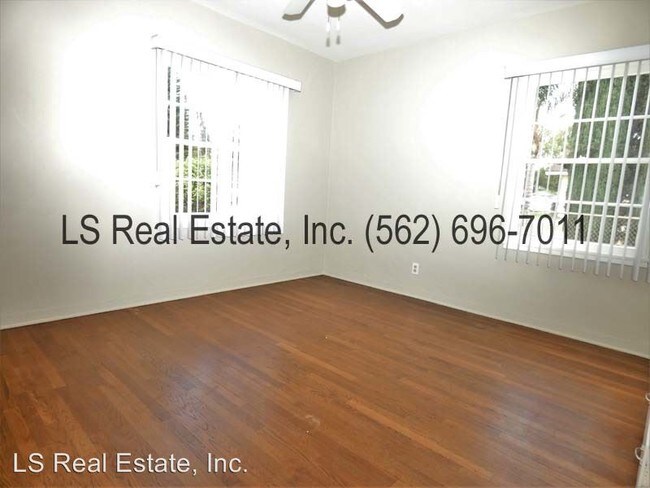 Building Photo - 2 br, 1 bath House - 204 Cypress St.