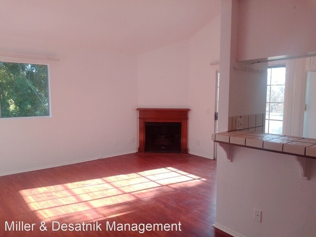 Building Photo - 5554 Carpenter Ave