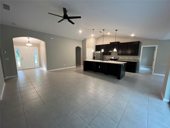 Building Photo - 3661 Willys Ave