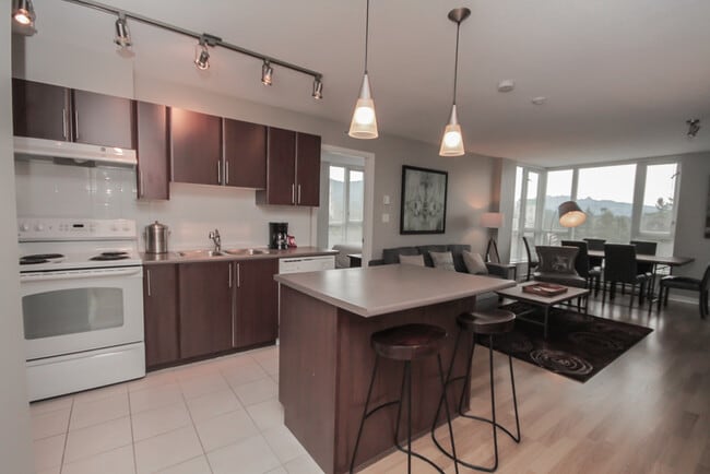 Building Photo - 1178 Heffley Crescent