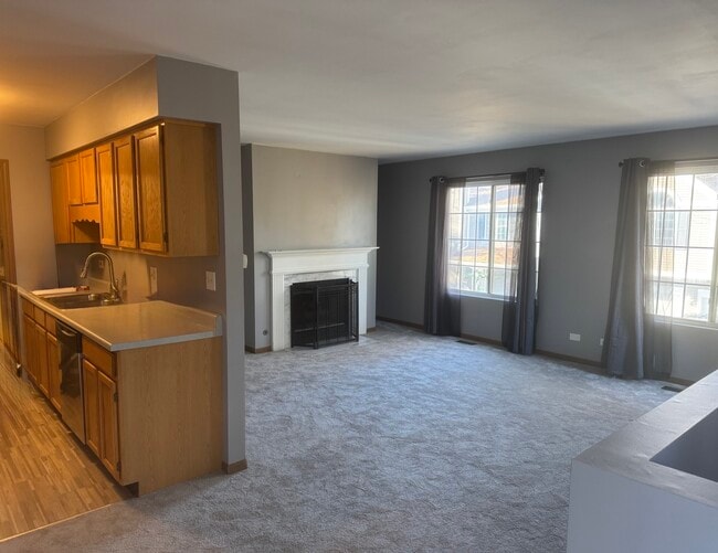 Foto del edificio - 1236 Sandhurst Ln