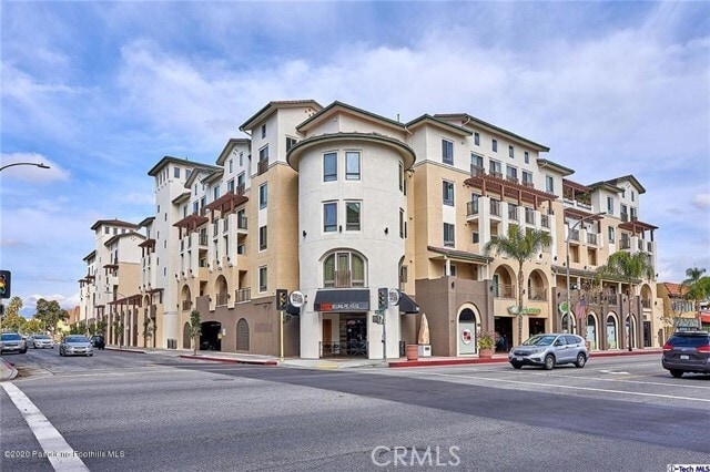 Primary Photo - 28 N 3rd St