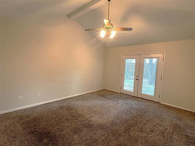 Foto del edificio - 3307 Golden Willow Dr