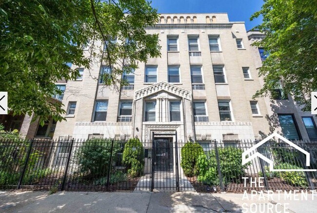 Foto del edificio - 1850 N Humboldt Blvd