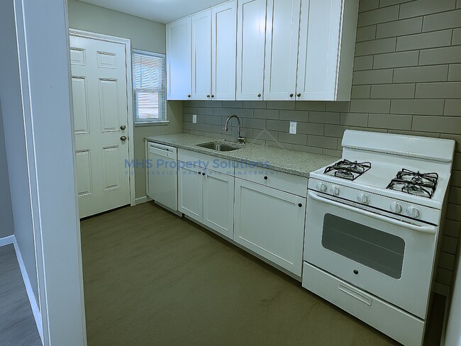 Foto del edificio - 3470 Kimberly Ave