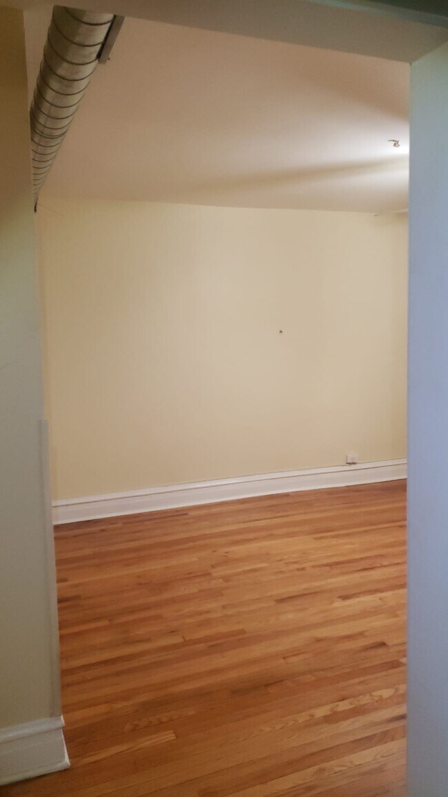 6 N 3rd Ave Unit 1S, Maywood, IL 60153 Condo for Rent in Maywood, IL