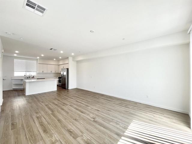 Foto del edificio - 9309 E Heaney Cir