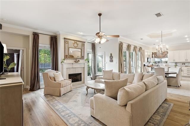 Foto del edificio - 236 Highland Dr