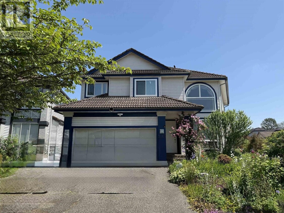 Photo principale - 3066 Skeena St