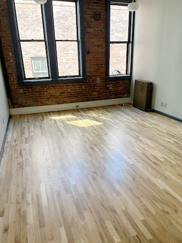 Foto del edificio - 213 1st Ave S