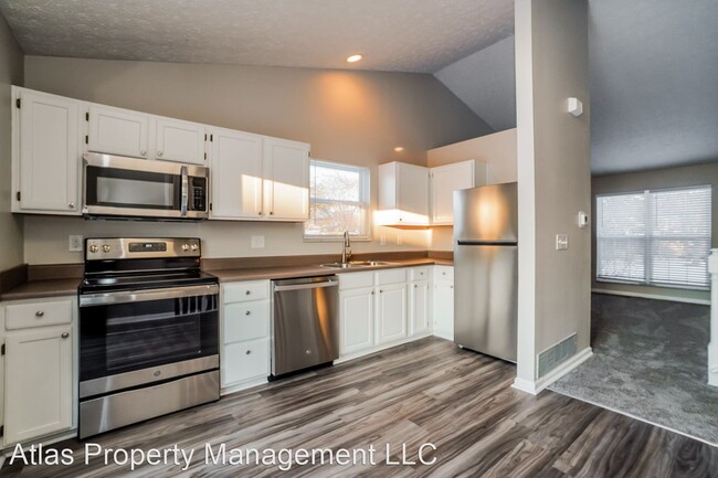 Building Photo - 3 br, 2.5 bath House - 1303 Village Drive