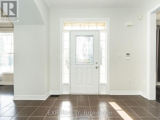 Building Photo - 26 Bembridge Dr