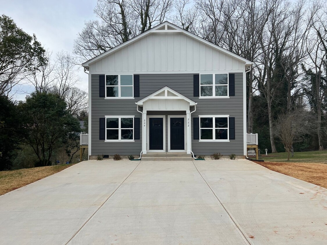 Primary Photo - Brand New townhome in Hickory